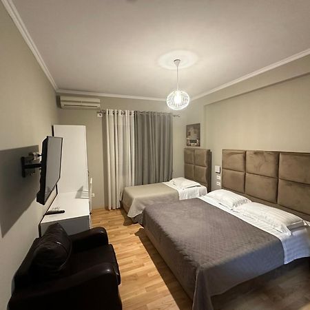 Rooms Dionis Tirana Exterior foto